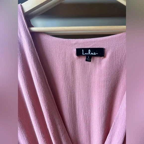 LULUS| BNWT pink Romper with tie | Large - Picture 5 of 5